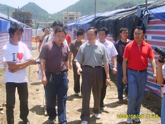 羊木镇人口_羊木镇东山庙村举办农民新村联欢晚会