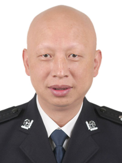 02-2016.08四川省广元市公安局副局长(副县职,一级警长) 2016.