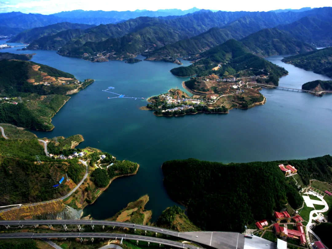 四川白龙湖水库图片