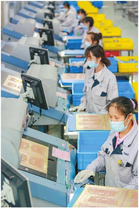 “拼”在当下 我们正全力冲刺「相关图片」
