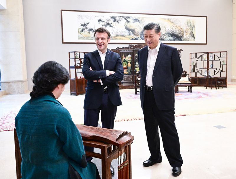习近平同法国总统马克龙在广州非正式会晤「相关图片」