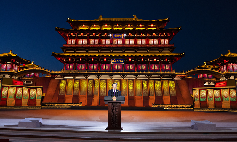 习近平和彭丽媛为出席中国－中亚峰会的中亚国家元首夫妇举行欢迎仪式和欢迎宴会并 共同观看中国同中亚国家人民文化艺术年暨中国－中亚青年艺术节开幕式演出「相关图片」