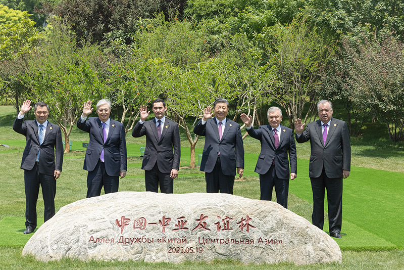 习近平主持首届中国－中亚峰会并发表主旨讲话 强调携手建设守望相助、共同发展、普遍安全、世代友好的中国－中亚命运共同体「相关图片」