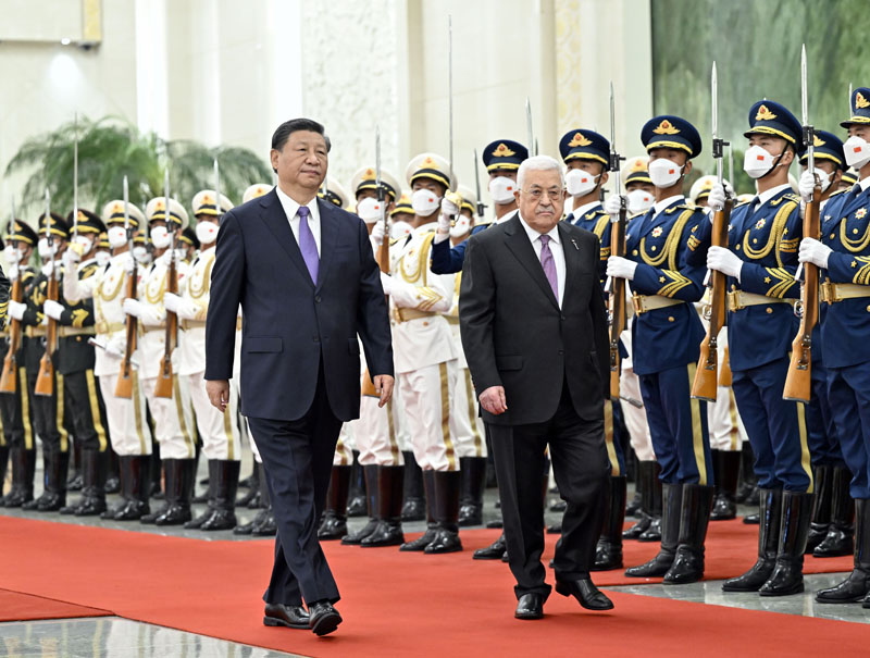 习近平同巴勒斯坦总统阿巴斯举行会谈「相关图片」