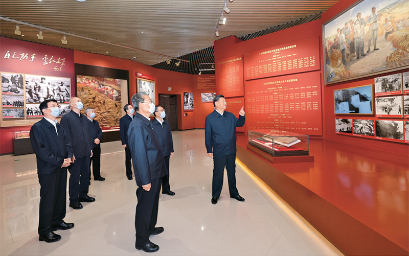 习近平：健全全面从严治党体系 推动新时代党的建设新的伟大工程向纵深发展「相关图片」