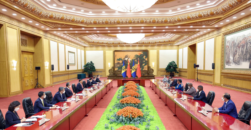 习近平会见巴巴多斯总理莫特利「相关图片」