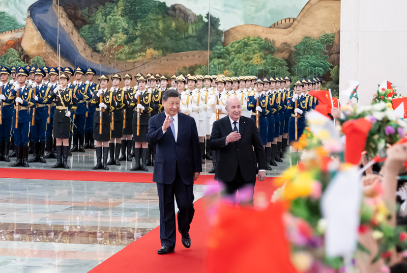 习近平同阿尔及利亚总统特本会谈「相关图片」