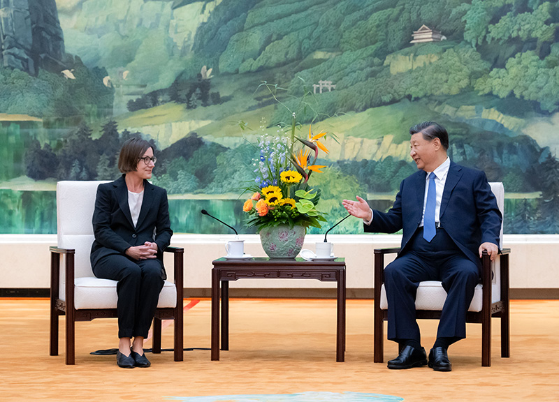 习近平会见红十字国际委员会主席斯波利亚里茨「相关图片」