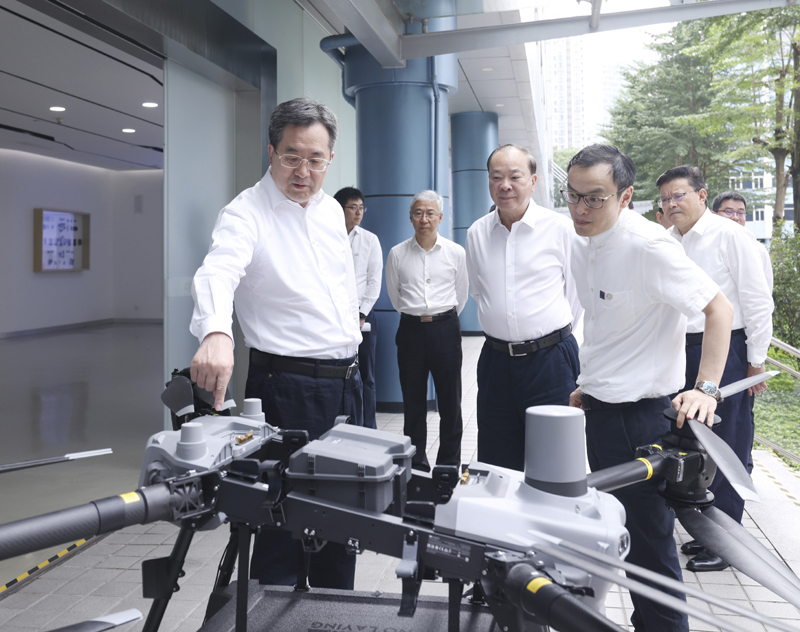 丁薛祥在广东深圳调研时强调：深入实施创新驱动发展战略 塑造高质量发展新动能新优势「相关图片」