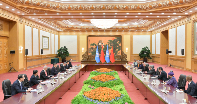 习近平会见联合国秘书长古特雷斯「相关图片」