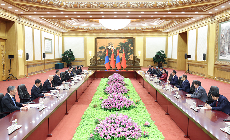 习近平会见蒙古国总统呼日勒苏赫「相关图片」
