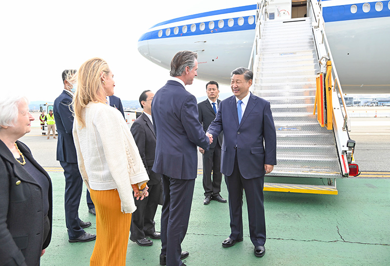 习近平抵达旧金山举行中美元首会晤 同时出席亚太经合组织第三十次领导人非正式会议「相关图片」