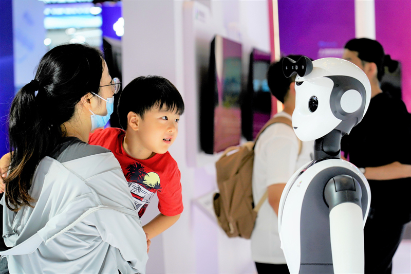 确保同向发力、形成合力——从中央经济工作会议看2024年中国经济高质量发展「相关图片」