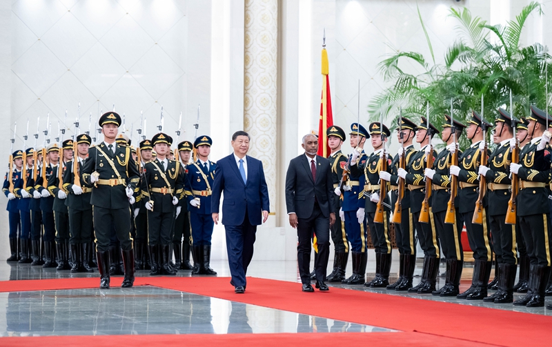 习近平同马尔代夫总统穆伊兹会谈「相关图片」