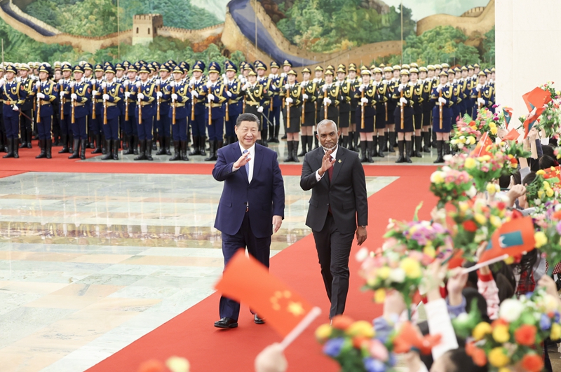 习近平同马尔代夫总统穆伊兹会谈「相关图片」