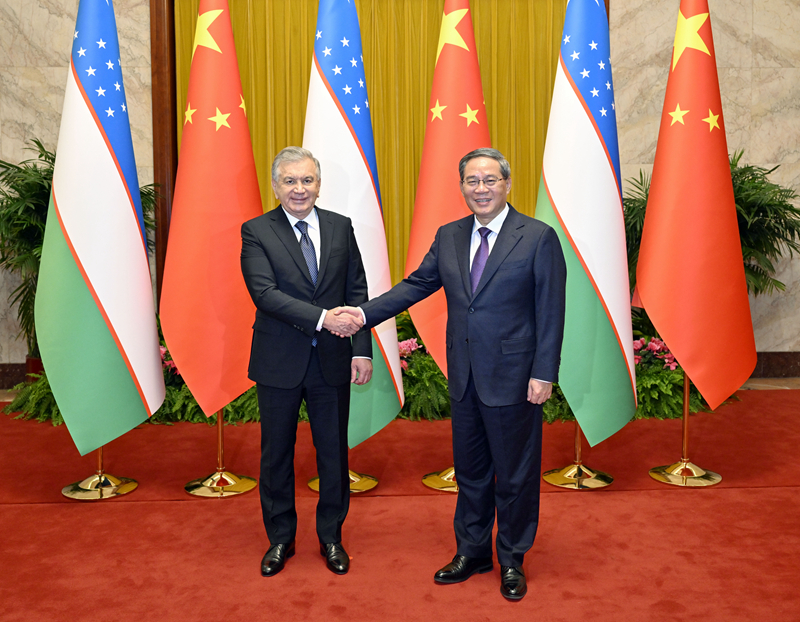李强会见乌兹别克斯坦总统米尔济约耶夫「相关图片」