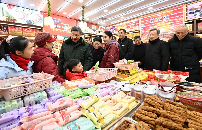 习近平春节前夕赴天津看望慰问基层干部群众 向全国各族人民致以美好的新春祝福 祝各族人民幸福安康 祝伟大祖国繁荣昌盛 蔡奇陪同考察「相关图片」