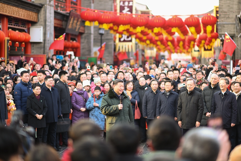 习近平春节前夕赴天津看望慰问基层干部群众 向全国各族人民致以美好的新春祝福 祝各族人民幸福安康 祝伟大祖国繁荣昌盛 蔡奇陪同考察「相关图片」