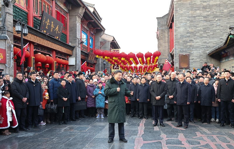 习近平春节前夕赴天津看望慰问基层干部群众 向全国各族人民致以美好的新春祝福 祝各族人民幸福安康 祝伟大祖国繁荣昌盛 蔡奇陪同考察「相关图片」