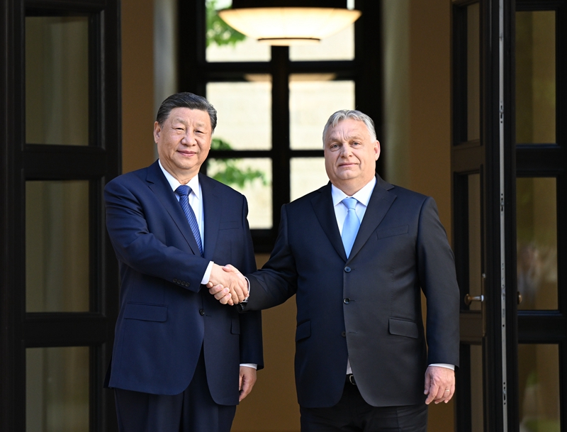 习近平同匈牙利总理欧尔班举行会谈「相关图片」