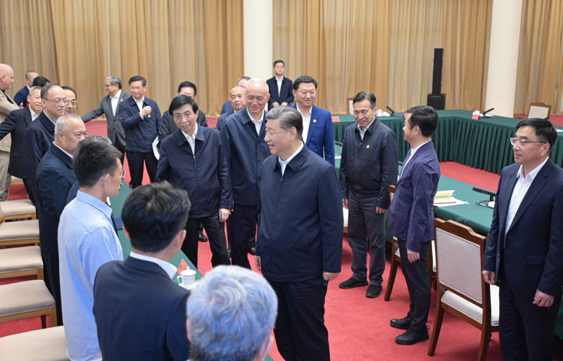 习近平主持召开企业和专家座谈会强调 紧扣推进中国式现代化主题 进一步全面深化改革 王沪宁蔡奇出席「相关图片」