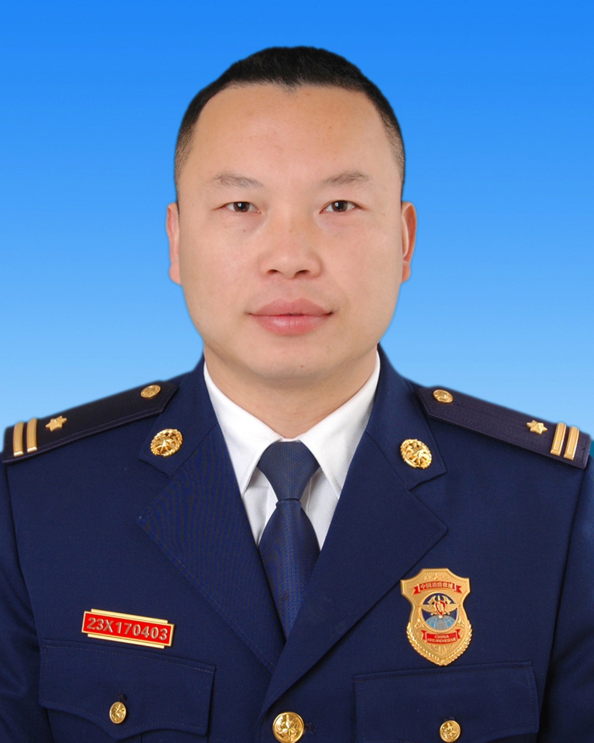 李伯超